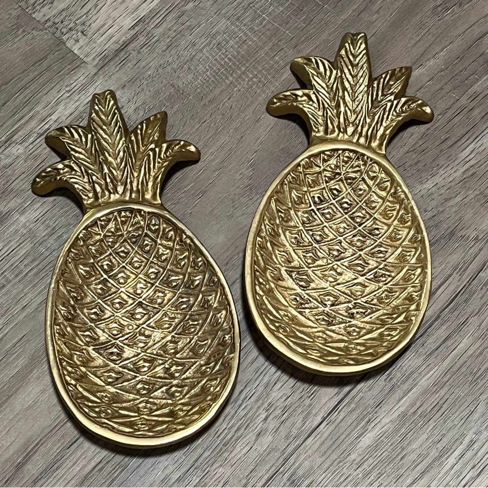 2 Brass Pineapple Footed Trinket Dish Decor Keys Change Holder
